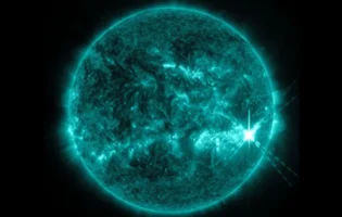 Вчені NASA попередили про потужний сонячний спалах, що вразив Землю