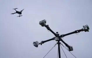 Американські розробники представили систему виявлення дронів Portable 360 Radar