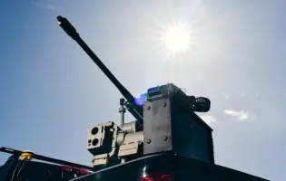 Розкриті технічні характеристики австралійської антидронової бойової системи Slinger