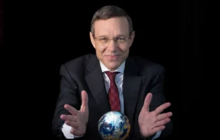 Гарвардський астрофізик заявив, що комета 3I/ATLAS може відкрити новий сценарій міжзоряної навігації