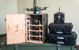 Розкриті технічні характеристики українських ударних FPV-дронів UB60D
