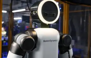 Розробники Boston Dynamics представили нового робота  Atlas зі штучним інтелектом від Google