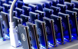 Майнінг біткоїна на 50% відбувається за допомогою альтернативних джерел енергії