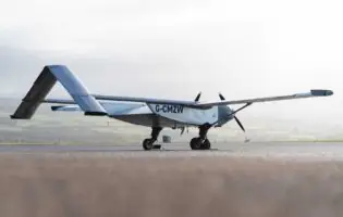 Британські розробники представили важкий дрон Ultra для Сил оборони України