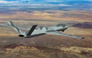 Вперше в історії американський бойовий дрон MQ-20 Avenger знищив пілотований літак