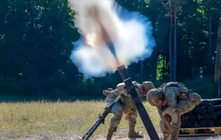 Китайські розробники випробовують десять нових видів квантової зброї