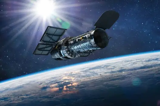 Астрономи попередили, що космічний телескоп Hubble незабаром впаде на Землю
