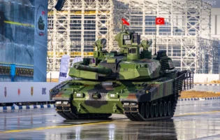 Турецькі розробники успішно випробували новий двигун Batu для бойових танків Altay