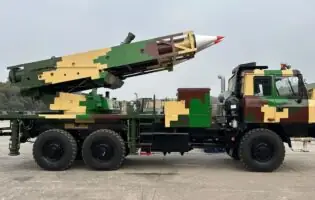 Індійські розробники представили нову реактивну систему залпового вогню Suryastra