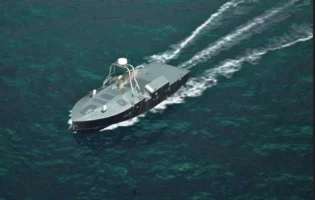 Розробники Textron Systems представили багатоцільовий надводний дрон для ВМС США