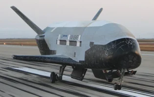 Американський космічний апарат X‑37B може мати військове призначення