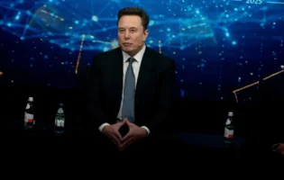 Компанії Ілона Маска змагаються за розробку бойових технологій для Пентагону