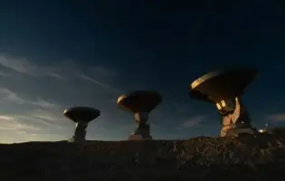 Астрономи заявили, що сигнали інопланетних цивілізацій могли проходити крізь Землю непомітно
