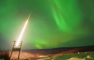Вчені NASA запустили унікальну космічну місію для вивчення рідкісного чорного полярного сяйва