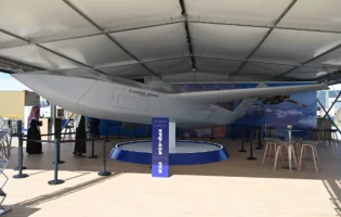 Розкриті технічні характеристики американських безпілотних винищувачів Gambit