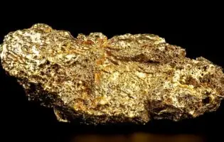 Американські фізики пояснили, як у космосі може зароджуватися золото