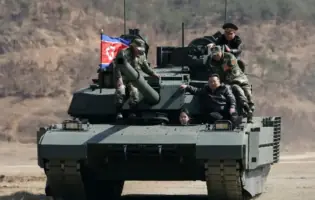 Розробники з Північної Кореї випробували новий танк з системою активного захисту проти ракет і дронів