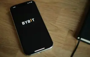 Криптовалютна біржа Bybit запобігла хакерським атакам на 0 мільйонів