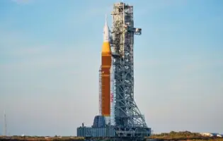 NASA назвала дату запуску першої за 50 років пілотованої місії на Місяць