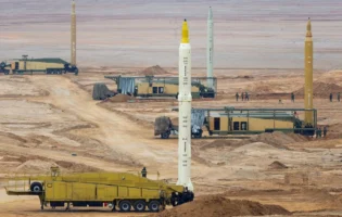 Розкриті технічні характеристики нової іранської балістичної ракети Sejjil