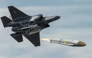 Американські розробники інтегрують нові ракети SiAW на винищувачі F‑47