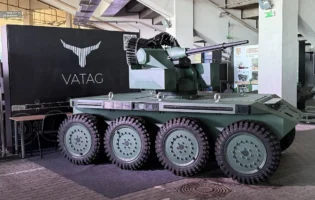 Українські розробники представили важкий наземний роботизований комплекс Vatag