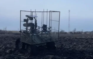 Український наземний дрон Гном-НД отримав здатність запускати ударні FPV-дрони