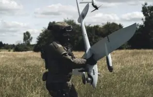 Розробники Quantum Systems створять захист для українських дронів Vector від атак ворожих БПЛА