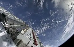 Збій Starlink зупинив випробування новітніх дронів США