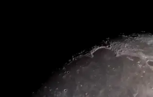 Астронавти з Orion відправили на Землю унікальне відео Місяця
