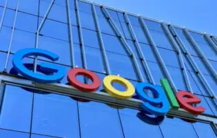 Понад 4500 працівників Google підписали петицію проти звільнень на тлі буму ШІ