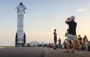 Найбільша ракета світу чекає на старт: SpaceX відкриє вікно запуску 16 липня