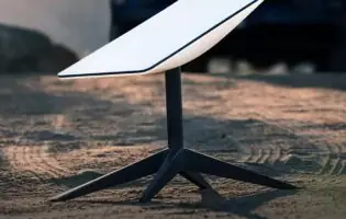 SpaceX готує Starlink Mini 2 із вбудованим акумулятором і зменшеним корпусом