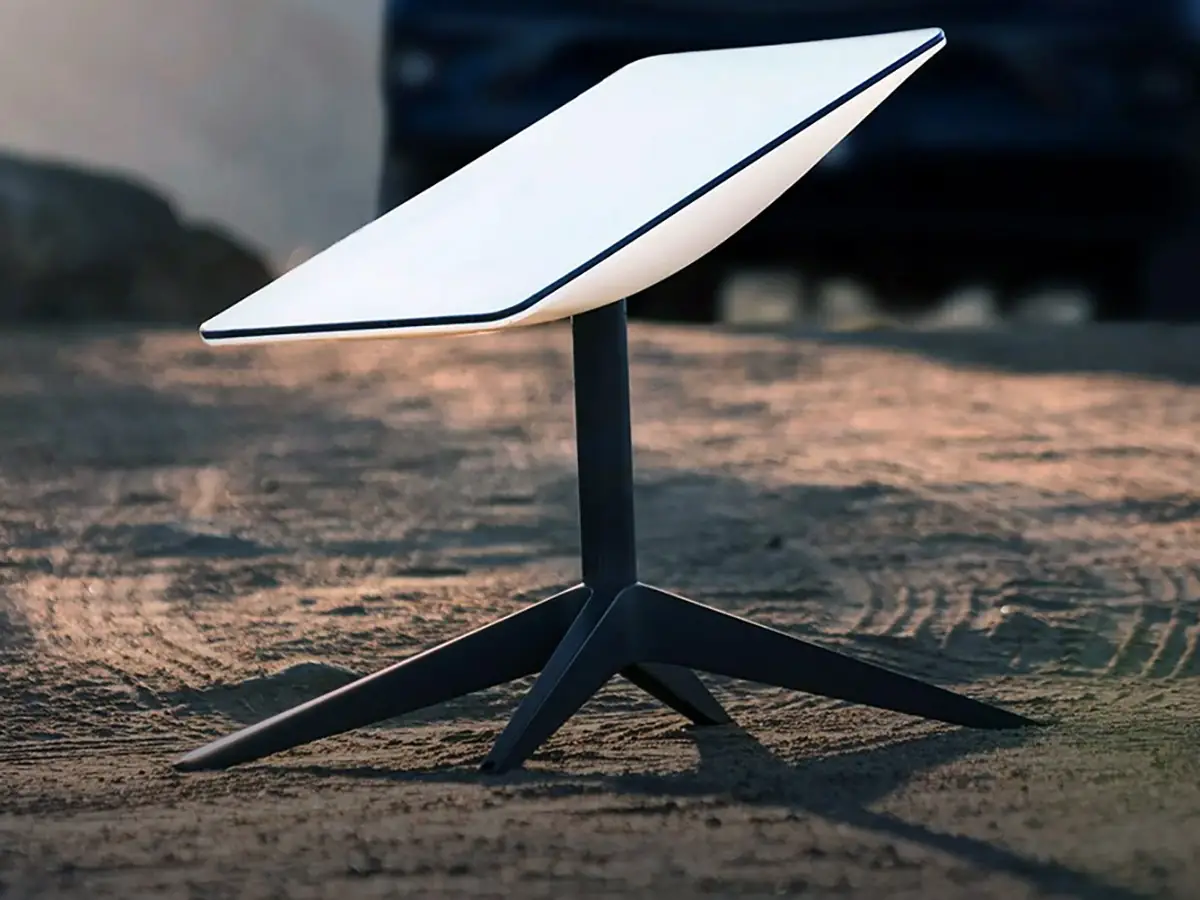SpaceX готує Starlink Mini 2 із вбудованим акумулятором і зменшеним корпусом