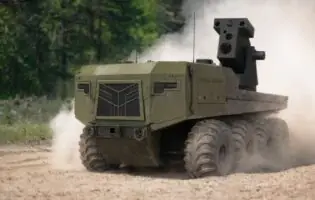Американські бойові роботи отримають лазерну зброю для знищення дронових роїв